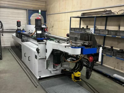 Cintreuse DMI pour différents tube profilé